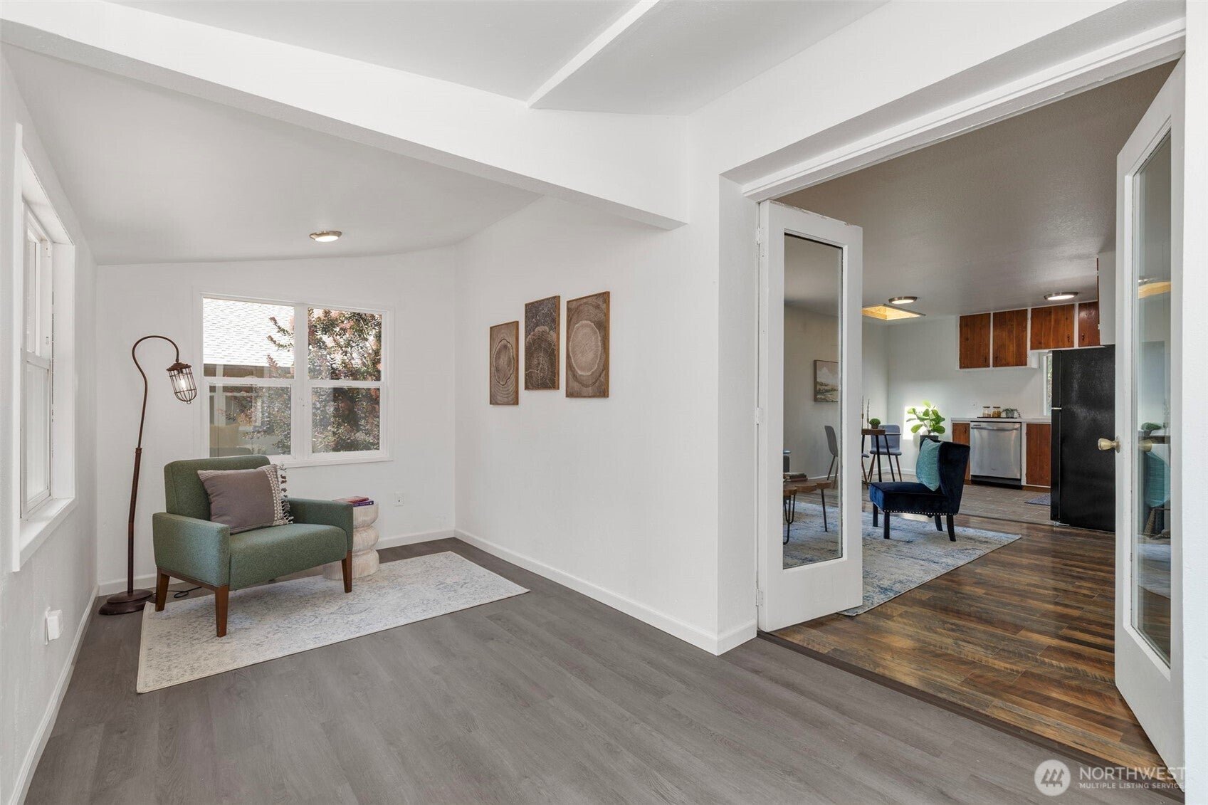 90 NE Barbara Boulevard
