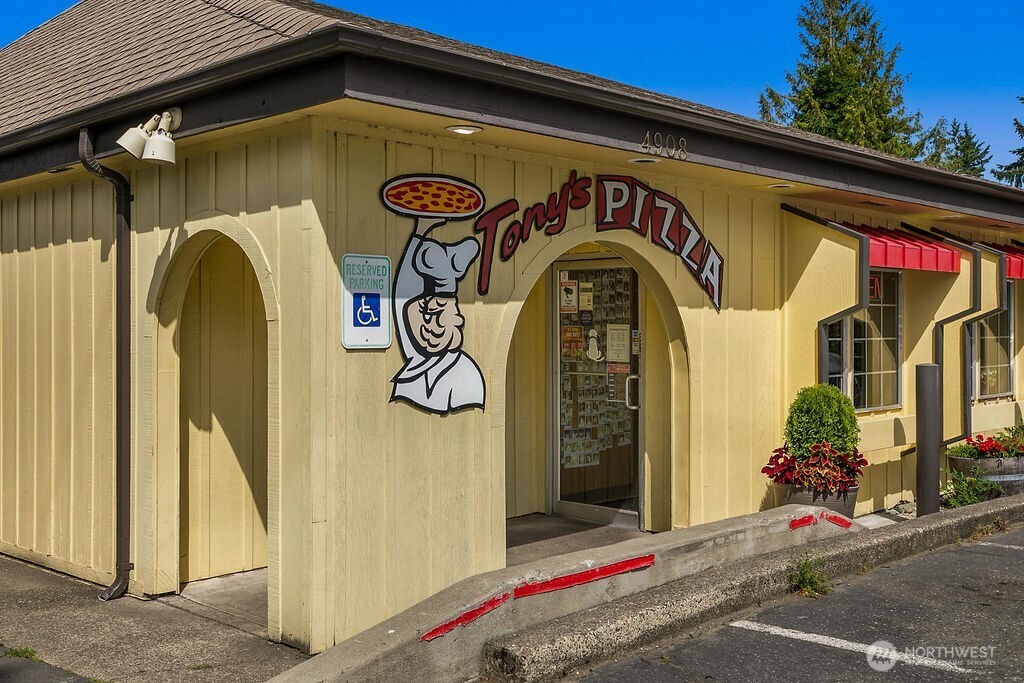 4908 Kitsap Way