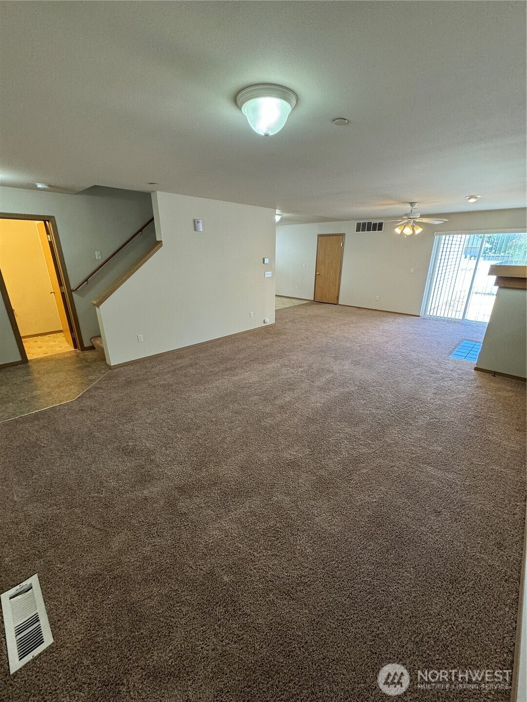 1800 Hoffman Hill Boulevard