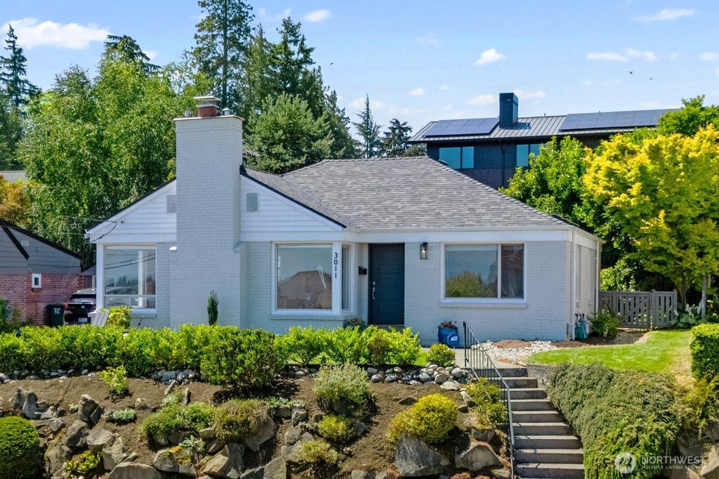 Photo of 3011 38th Avenue W, Seattle, WA 98199 (MLS # 2408896)