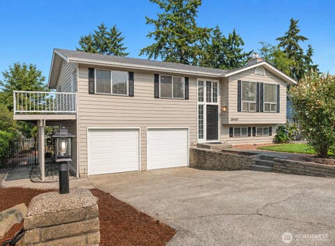 Photo of 28407 22nd Avenue S, Federal Way, WA 98003 (MLS # 2552935)