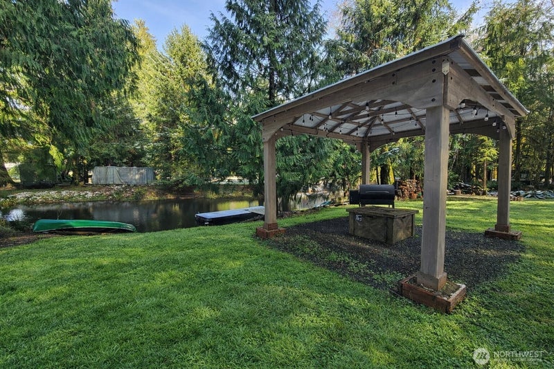 300 W Arrowhead Drive