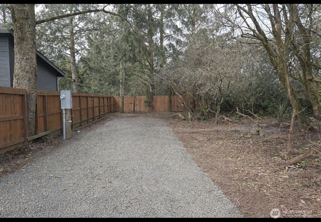 157 Point Brown Avenue SW