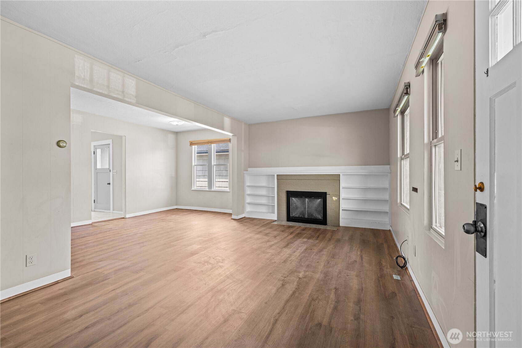 1909 W 6th Street