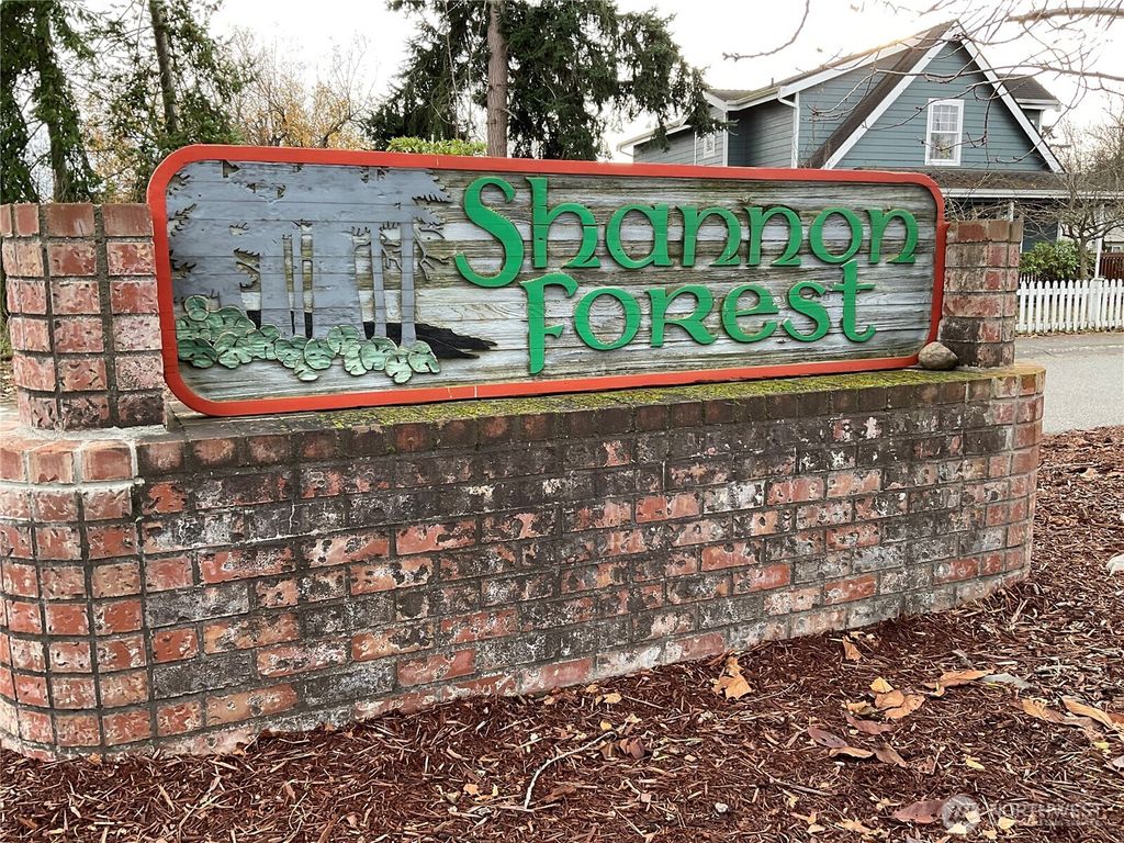 Photo of 780 SW Orcas Street, Oak Harbor, WA 98277 (MLS # 2458273)