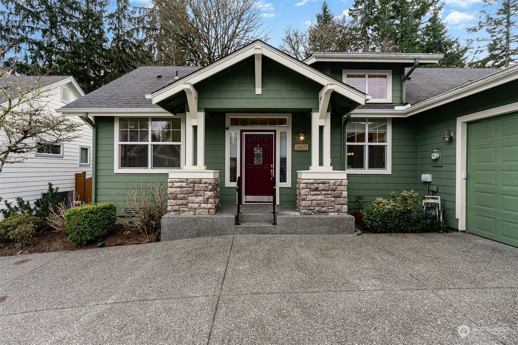 Photo of 24137 NE 122nd Street, Redmond, WA 98053 (MLS # 2210300)