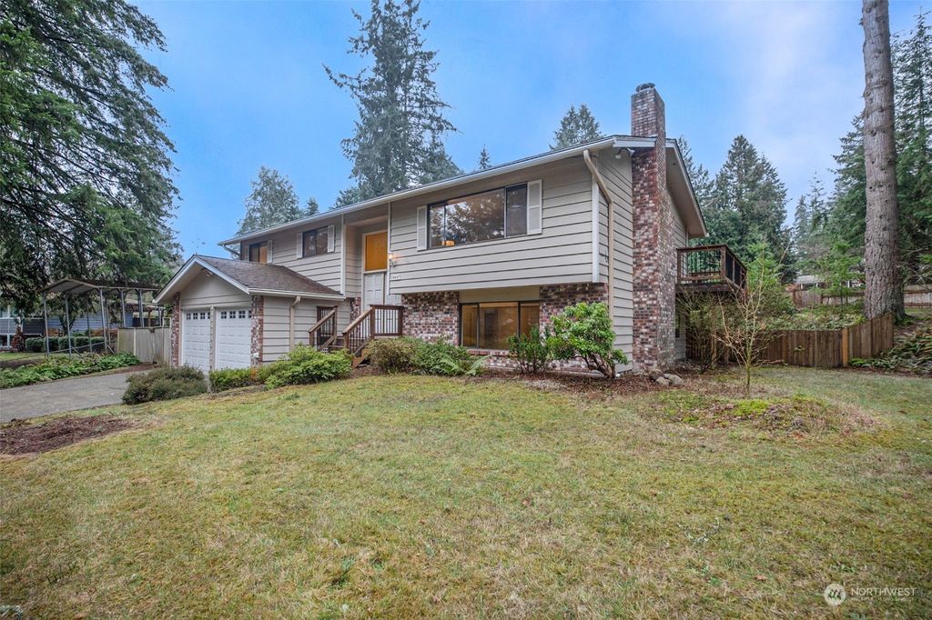 Photo of 18607 NE 161st Place, Woodinville, WA 98072 (MLS # 2030815)