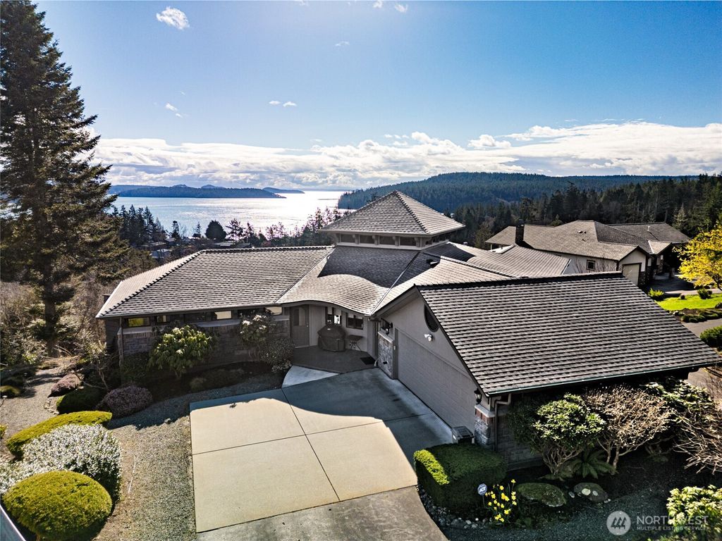 Photo of 15107 Bridgeway Drive, Anacortes, WA 98221 (MLS # 2490451)