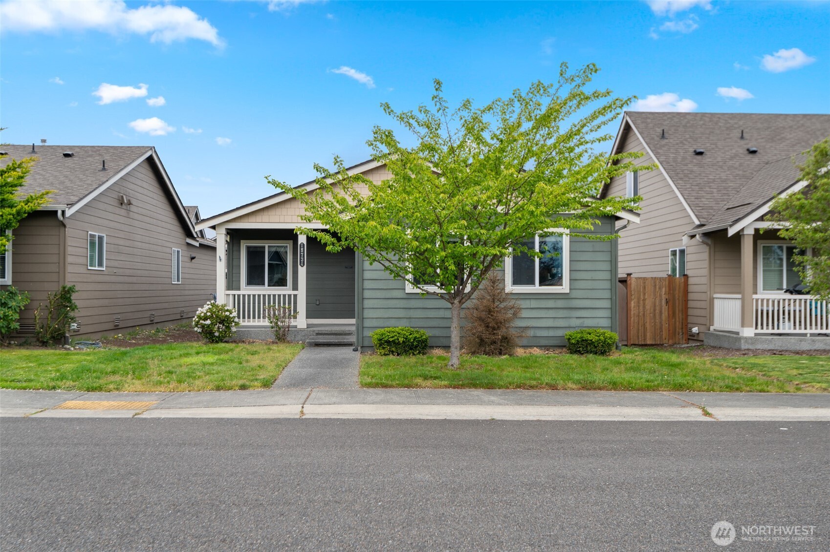 18734 105th Lane E