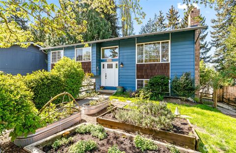 Photo of 13405 115th Avenue NE, Kirkland, WA 98034 (MLS # 2513051)