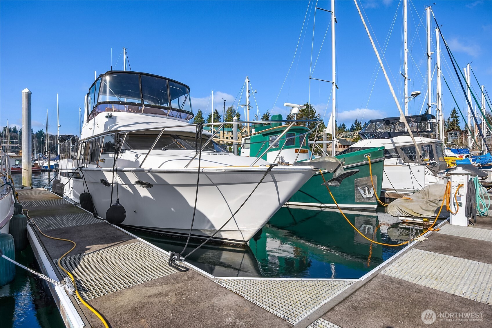 141 Parfitt Way SW D34