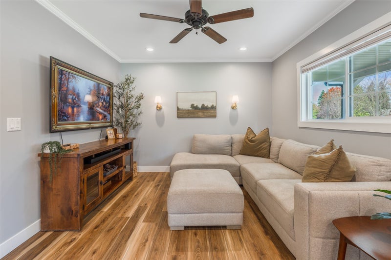 2328 Alpine Place