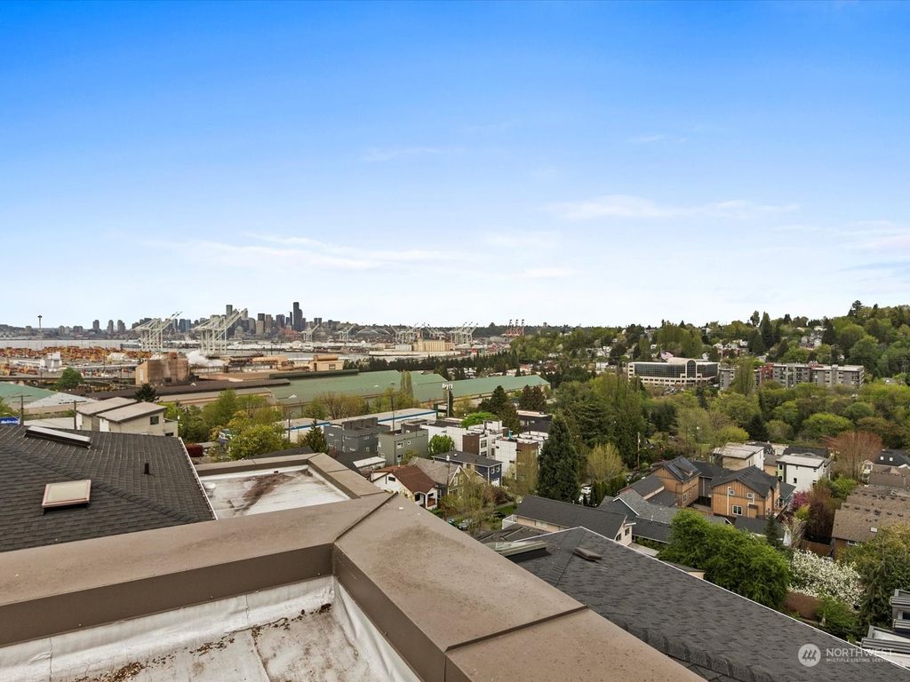 Photo of 3015 SW Avalon Way #407, Seattle, WA 98126 (MLS # 2061814)