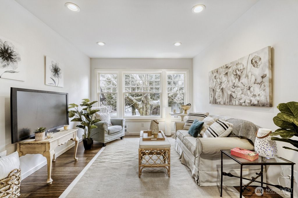 Photo of 535 20th Avenue E #A204, Seattle, WA 98112 (MLS # 2464964)