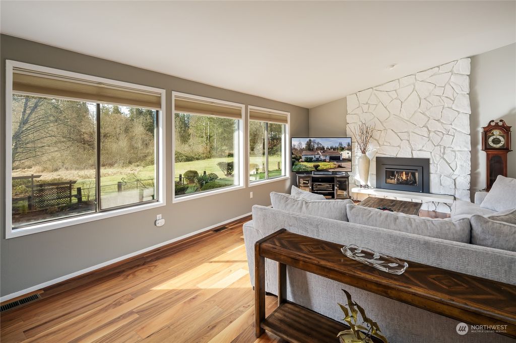 Photo of 4908 121st Place NE, Marysville, WA 98271 (MLS # 2047571)