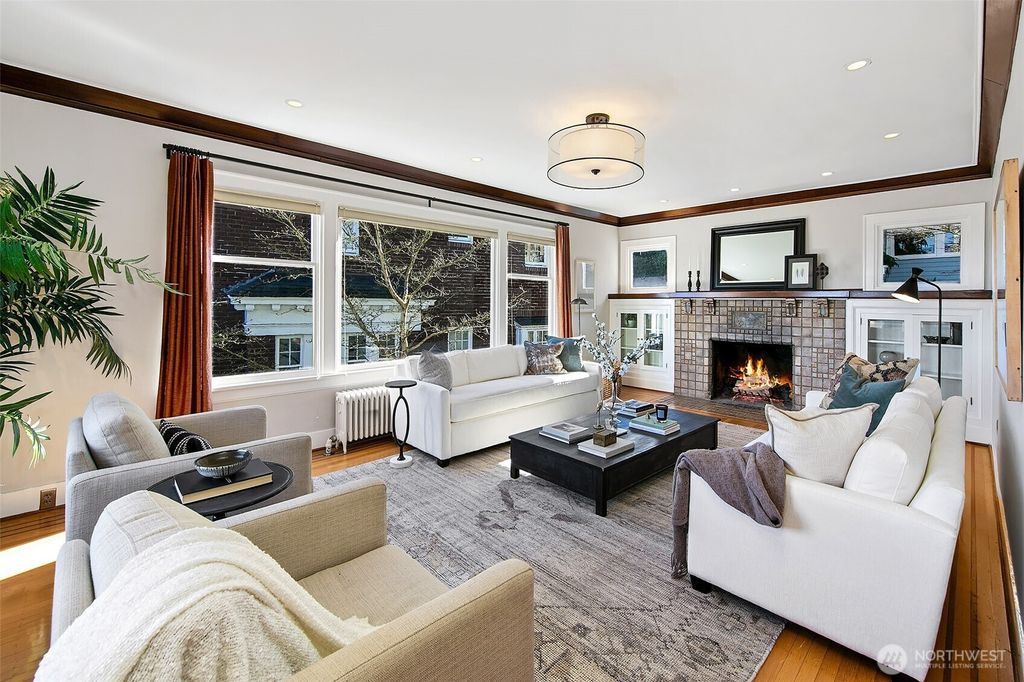 Photo of 1939 E Crescent Drive, Seattle, WA 98112 (MLS # 2479510)