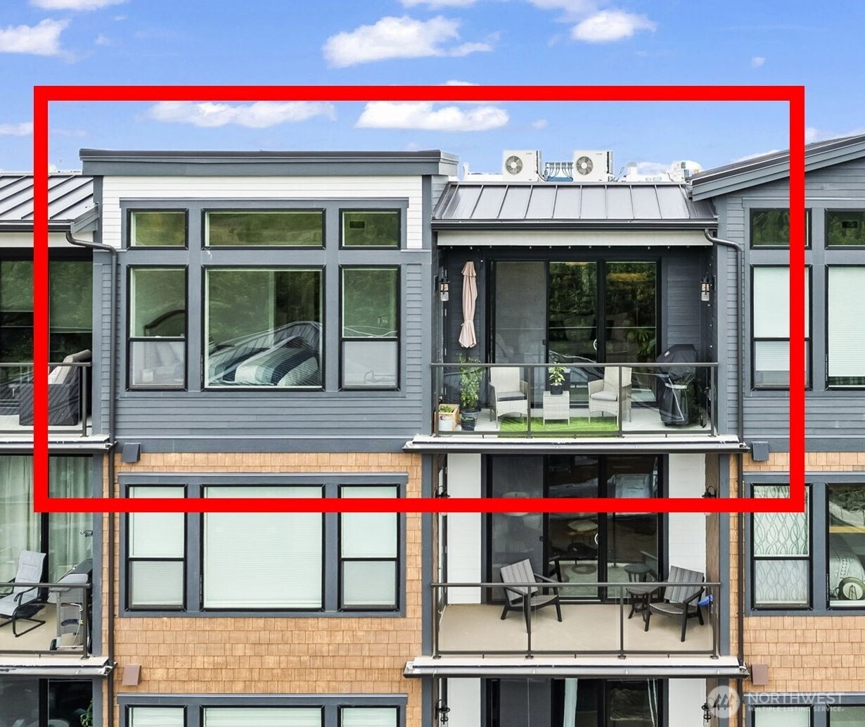 4907 Main Street 830