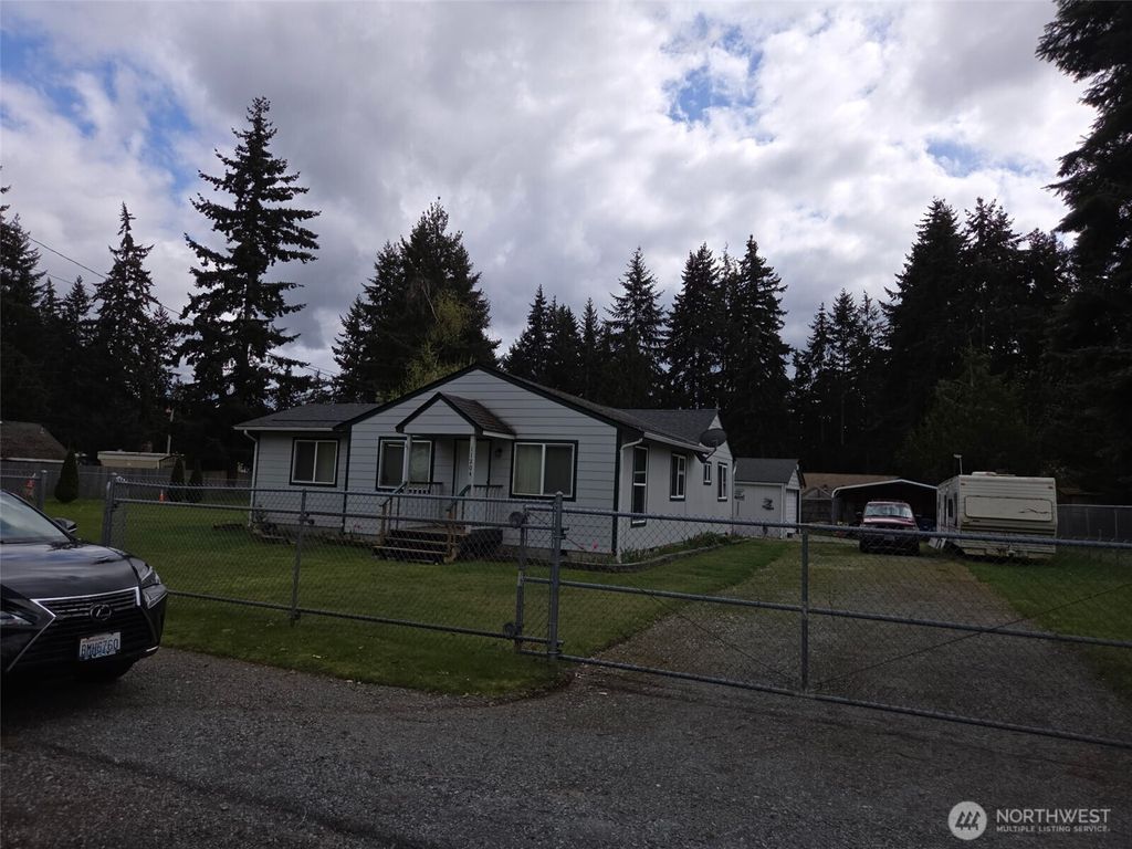 Photo of 11204 122nd Street E, Puyallup, WA 98374 (MLS # 2513439)
