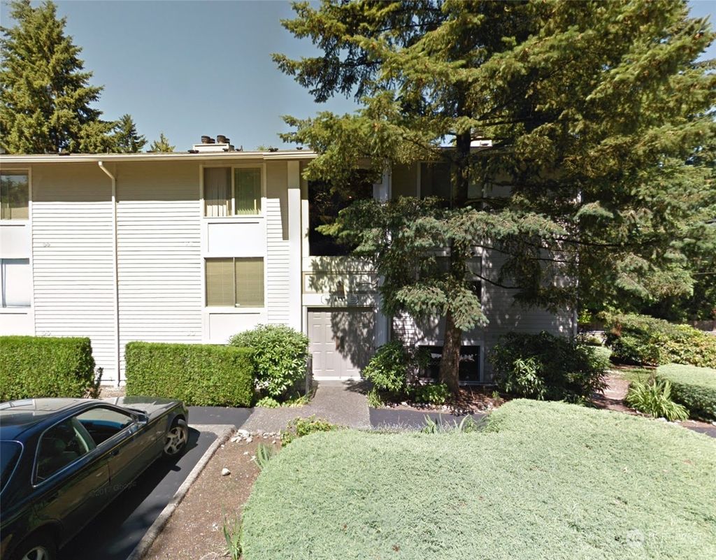 Photo of 4737 W Lake Sammamish Parkway SE #A110, Issaquah, WA 98027 (MLS # 2191639)