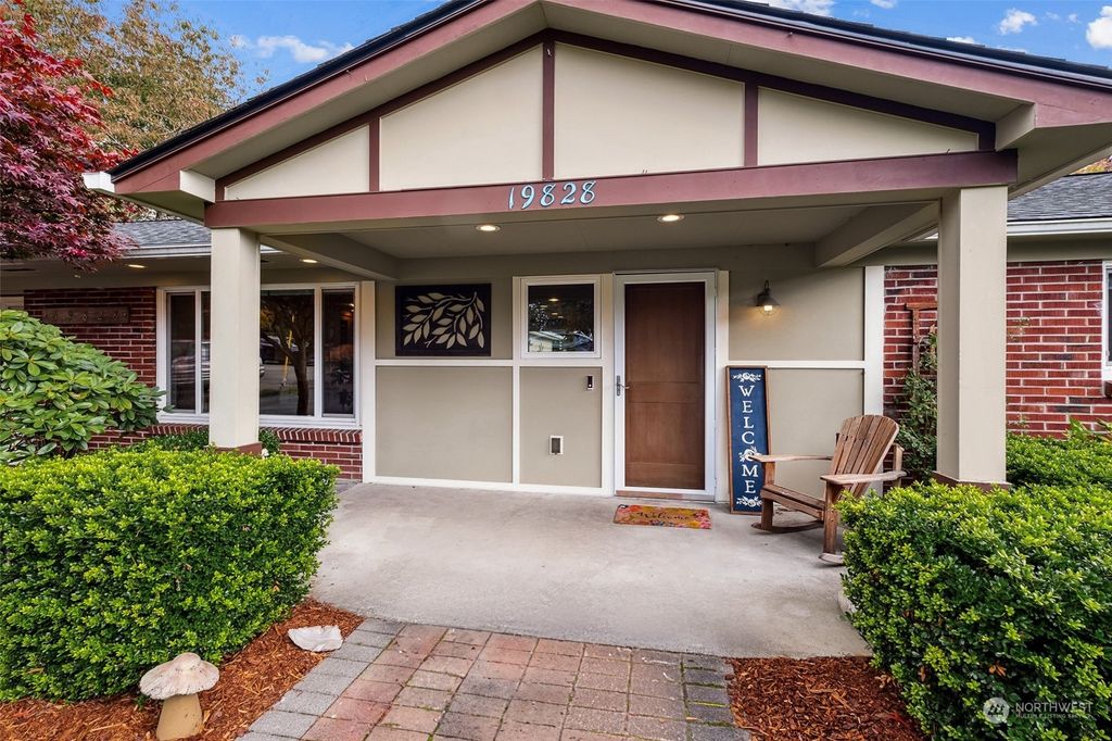 Photo of 19828 4th Avenue S, Des Moines, WA 98148 (MLS # 2174043)