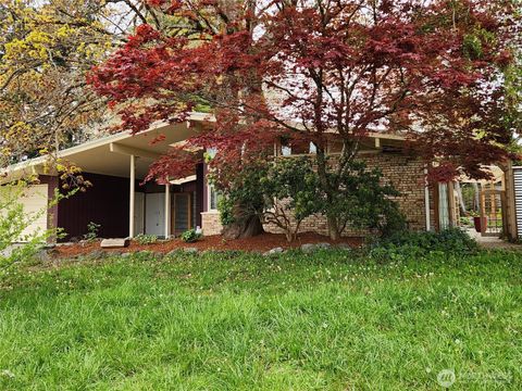 Photo of 2104 Myrtle Place SE, Olympia, WA 98501 (MLS # 2515091)