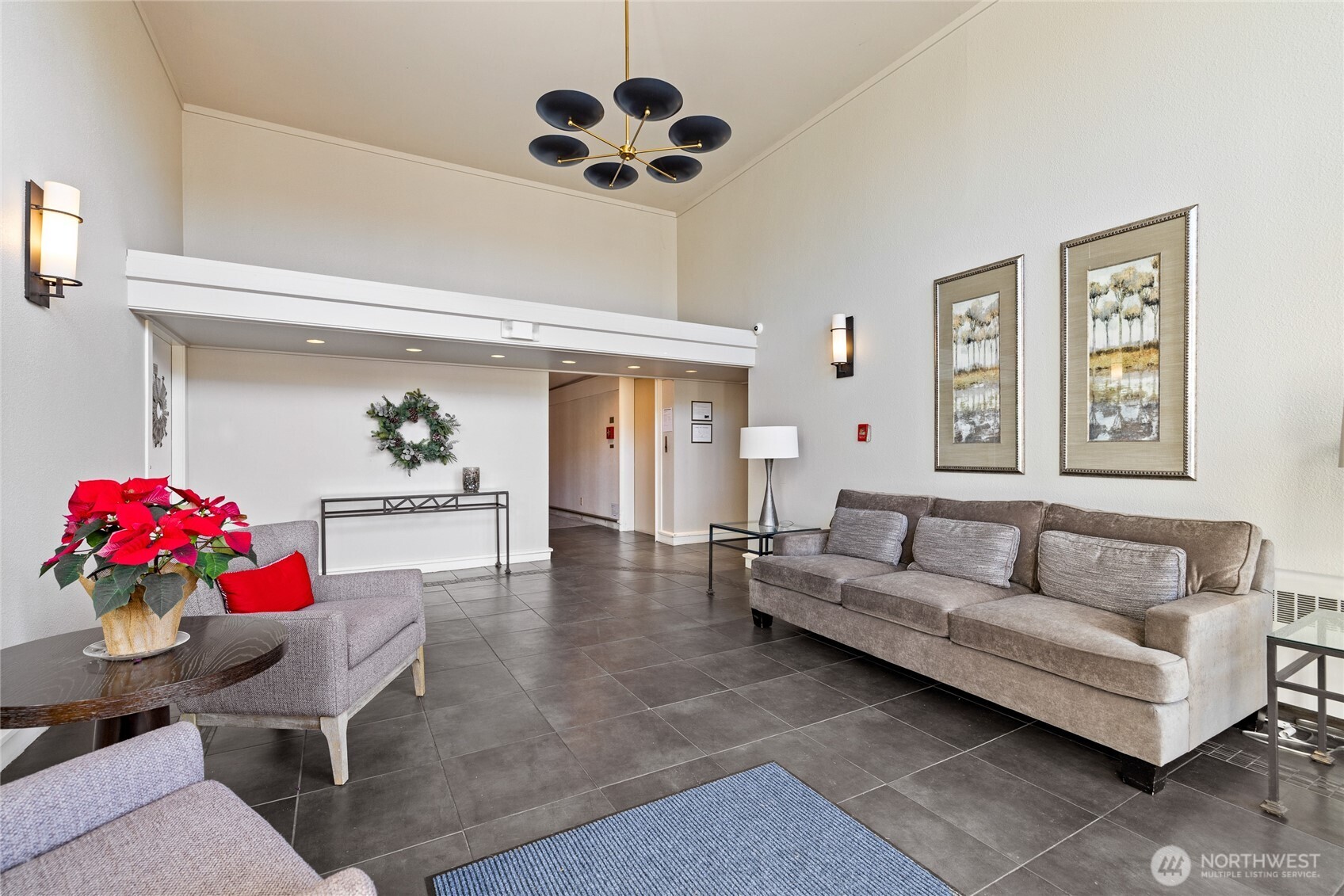 1600 43rd Avenue E 201