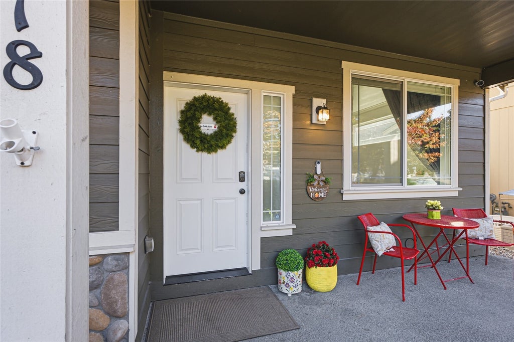 Photo of 2118 198th Street E, Spanaway, WA 98387 (MLS # 2595204)