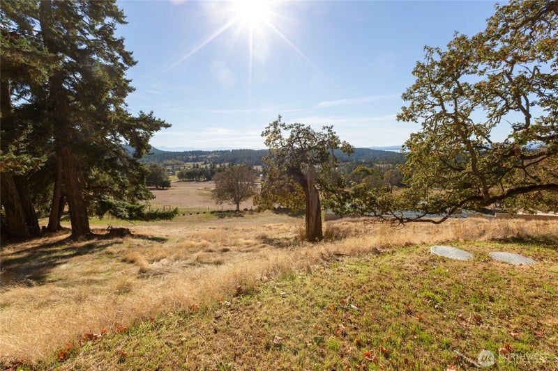 327 Twin Oaks Drive