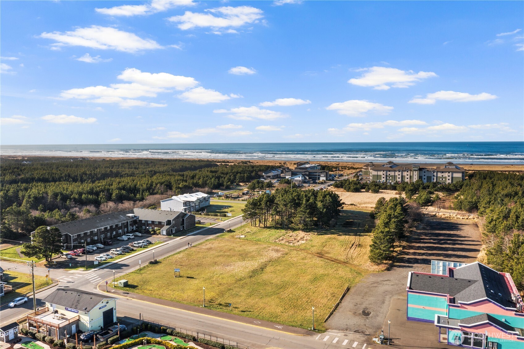 300 W Sid Snyder Drive