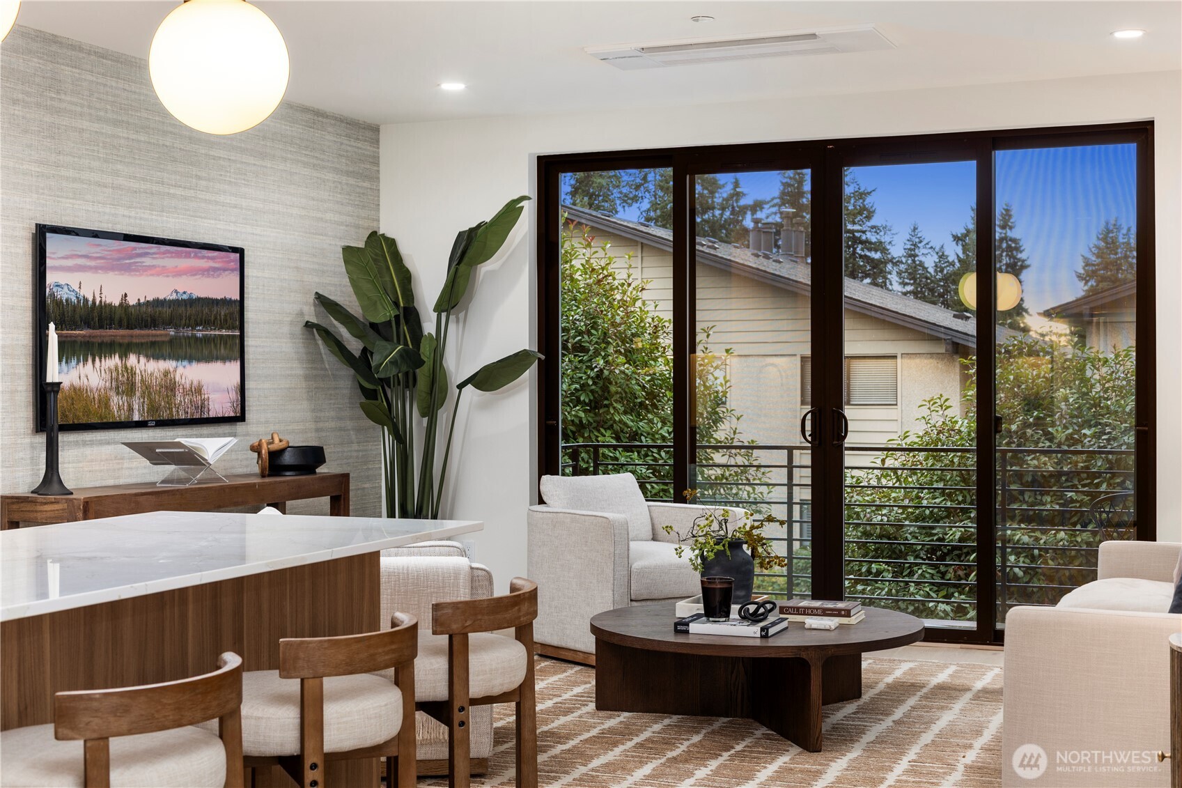 614 5th Avenue S C101