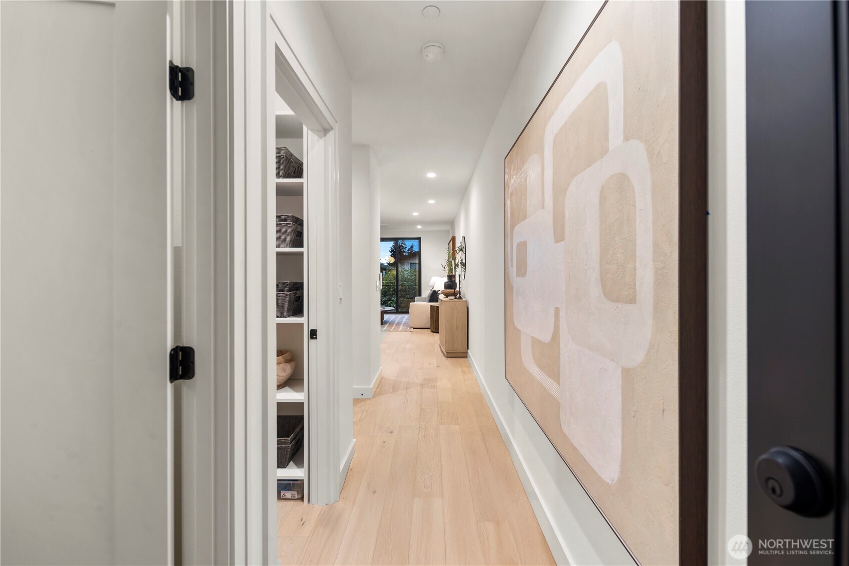 614 5th Avenue S C101