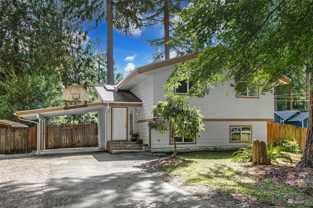 Photo of 31809 NE 103rd Street, Carnation, WA 98014 (MLS # 1977411)