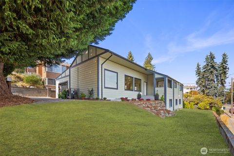 Photo of 3205 25th Avenue W, Seattle, WA 98199 (MLS # 2437990)