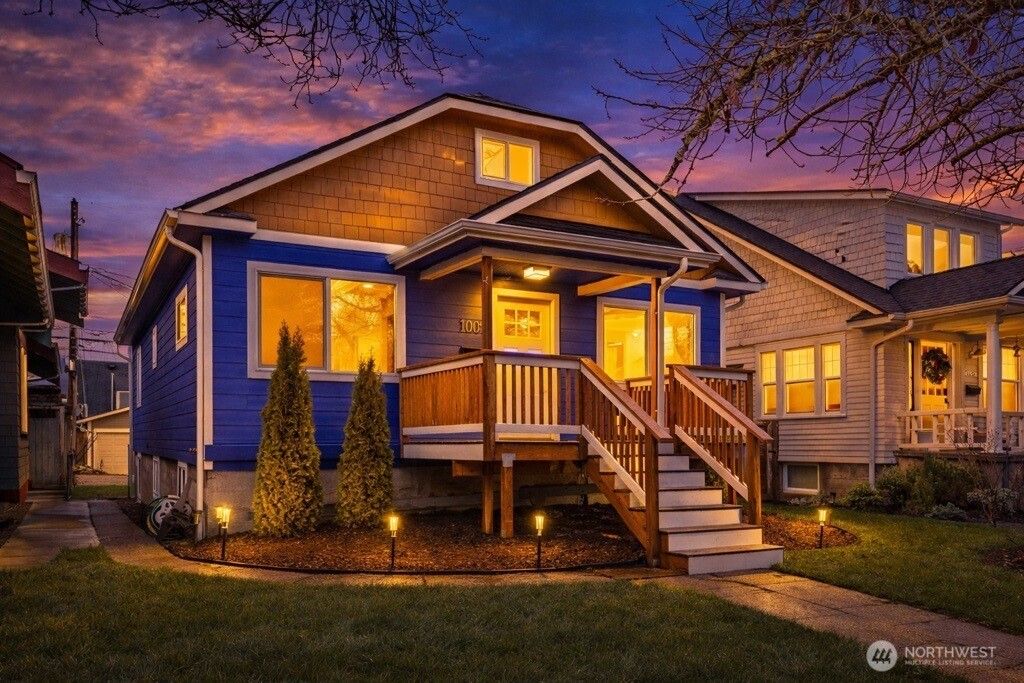 Photo of 1008 N Steele Street, Tacoma, WA 98406 (MLS # 2509248)