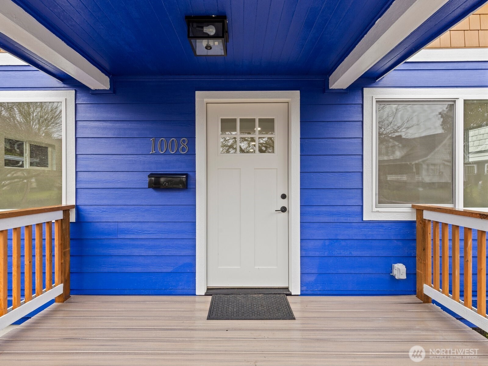 1008 N Steele Street