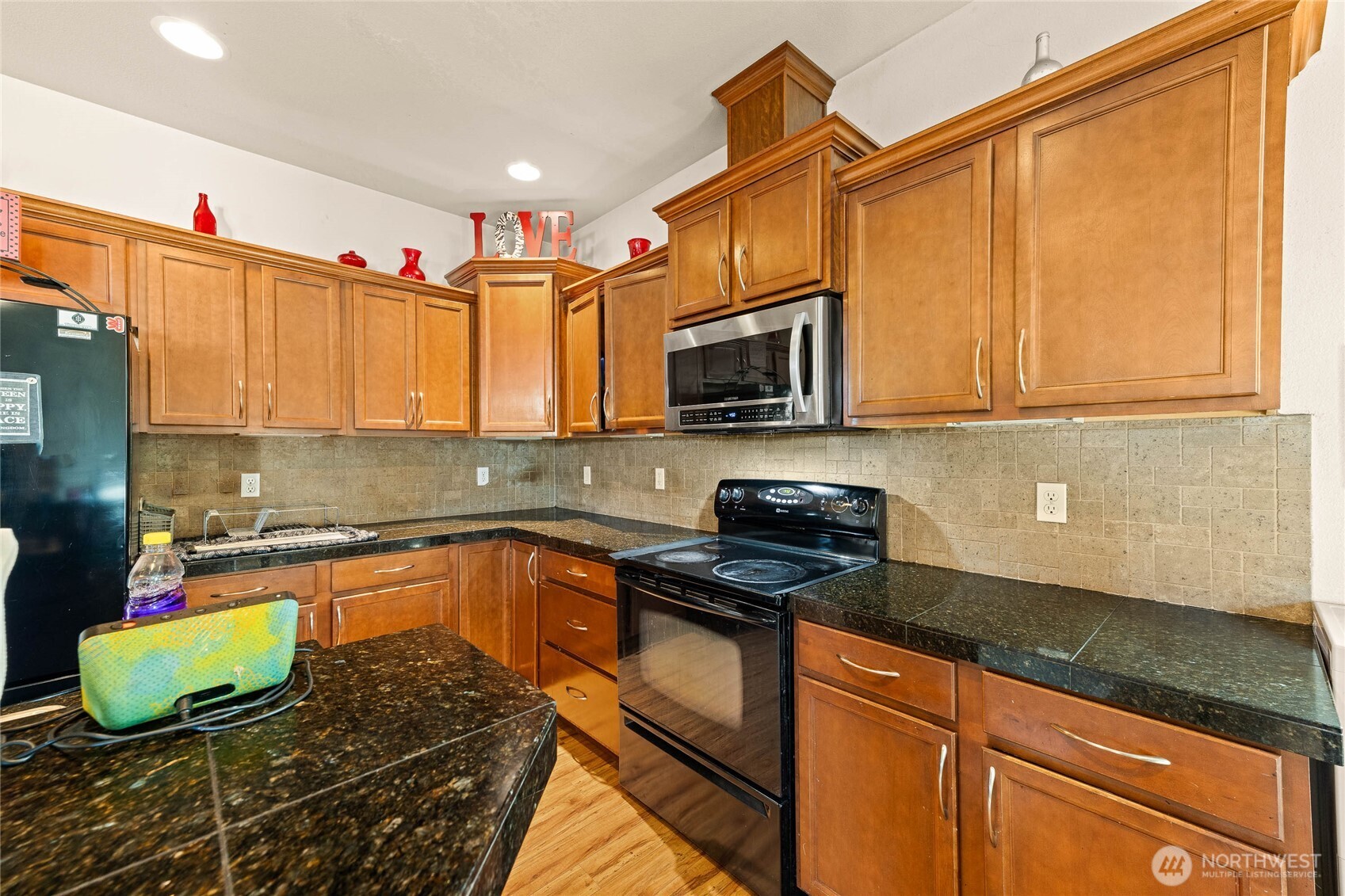 1905 198th Street E