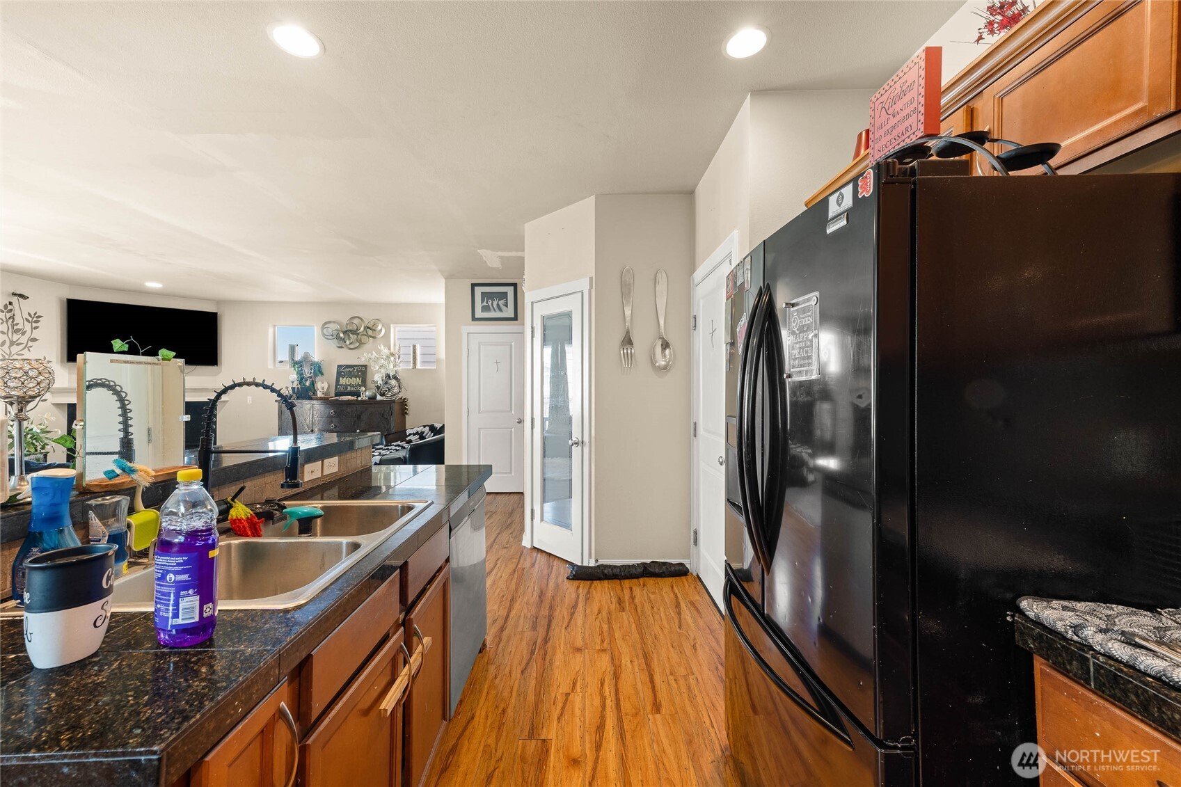 1905 198th Street E