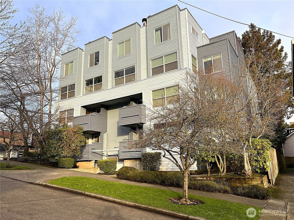 Photo of 7600 Greenwood Avenue N #206, Seattle, WA 98103 (MLS # 2465794)