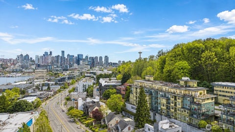 Photo of 655 Crockett Street #B207, Seattle, WA 98109 (MLS # 2499424)