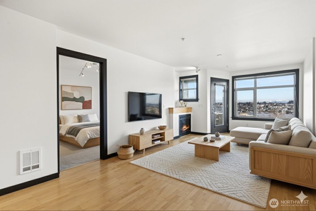 Photo of 655 Crockett Street #B207, Seattle, WA 98109 (MLS # 2499424)