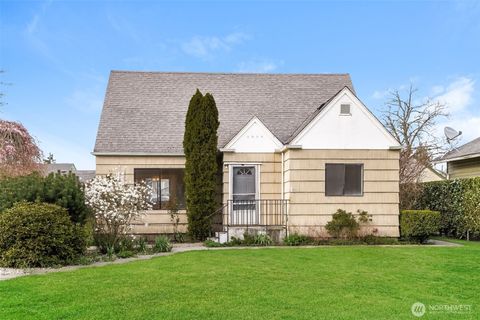 715 S 141st Street Tacoma WA 98444