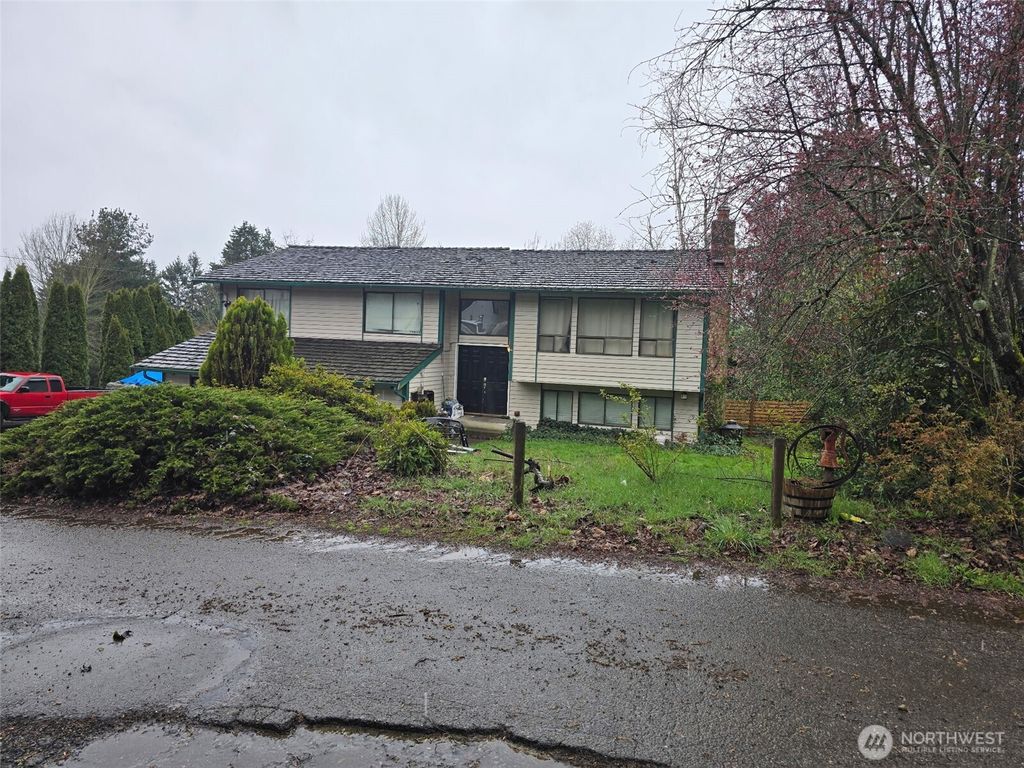 Photo of 25611 126th Place SE, Kent, WA 98030 (MLS # 2501247)