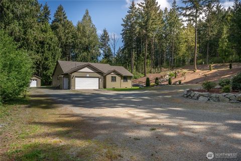 Photo of 7805 300th Street Ct S, Roy, WA 98580 (MLS # 2515763)