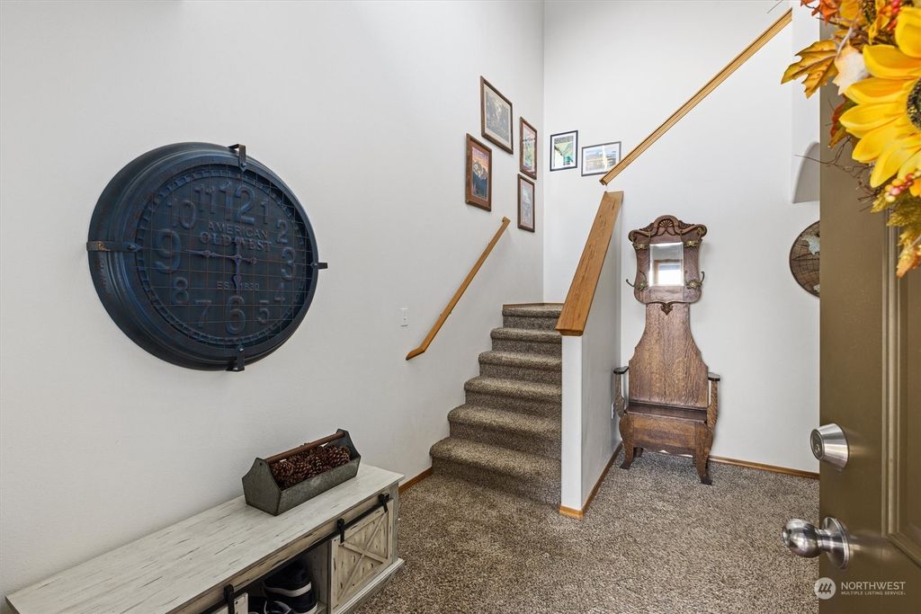 Photo of 6831 279th Street NW, Stanwood, WA 98292 (MLS # 2000529)