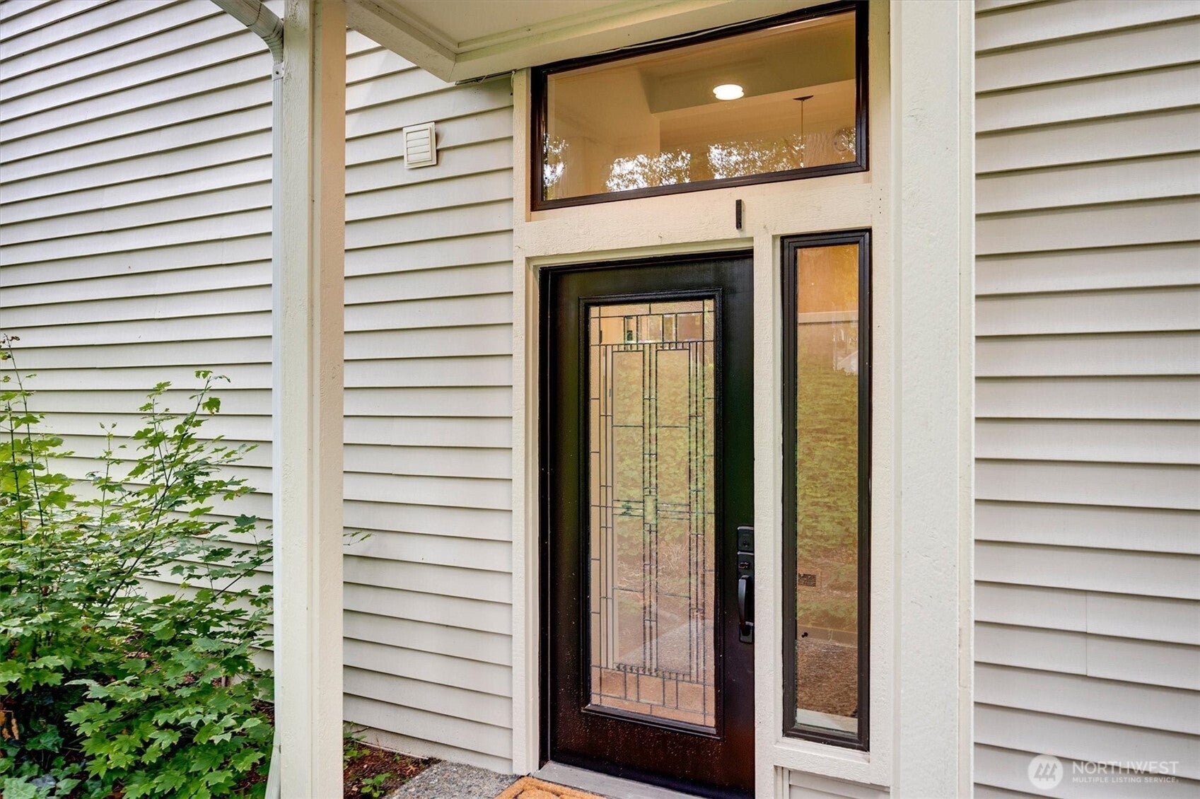 1400 Bellevue Way SE 1