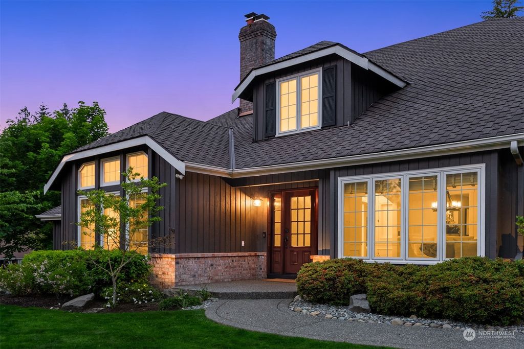 Photo of 2025 223rd Place NE, Sammamish, WA 98074 (MLS # 2239377)