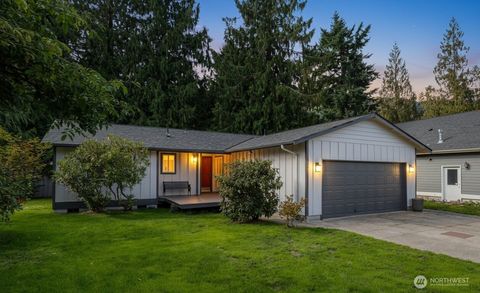 Photo of 439 Fir Lane, Sedro Woolley, WA 98284 (MLS # 2438136)