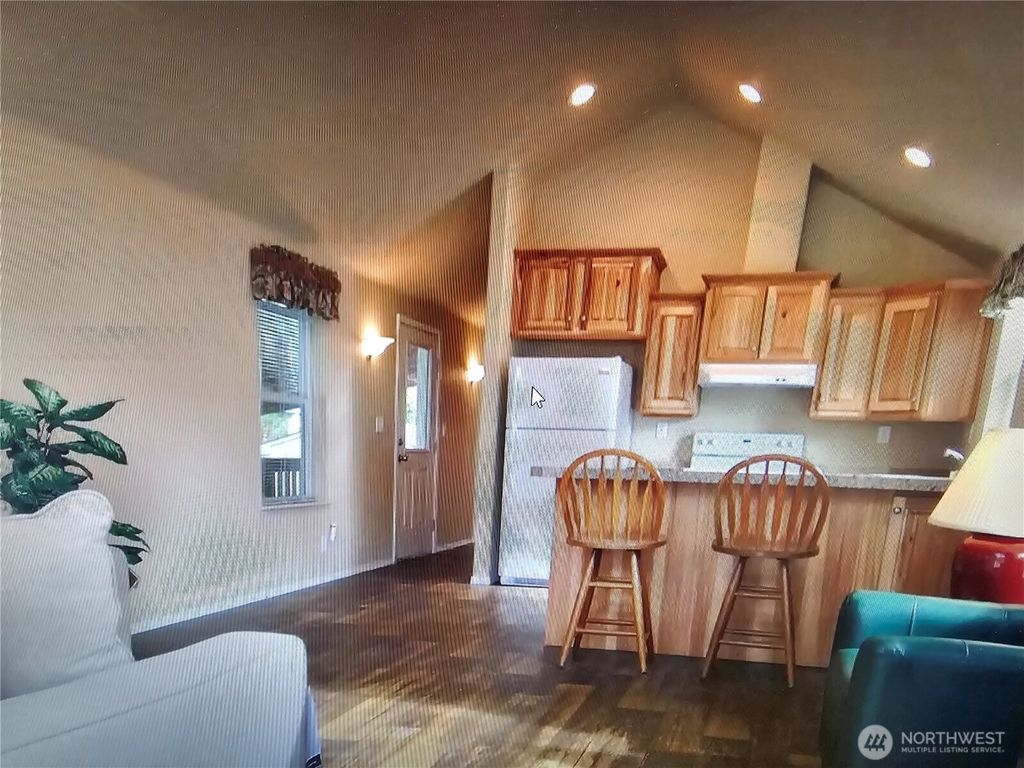 Photo of 802 S Forrest Street #4, Westport, WA 98595 (MLS # 2482932)