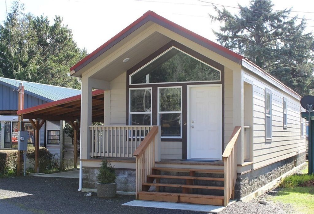 Photo of 802 S Forrest Street #4, Westport, WA 98595 (MLS # 2482932)