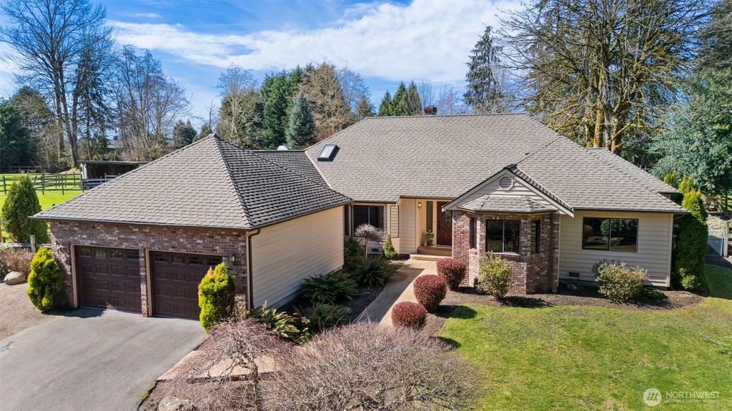 Photo of 20512 129th Avenue SE, Snohomish, WA 98296 (MLS # 2349125)